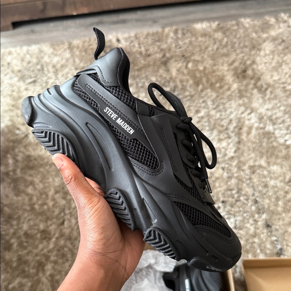Steve Madden Black Chunky Sneakers